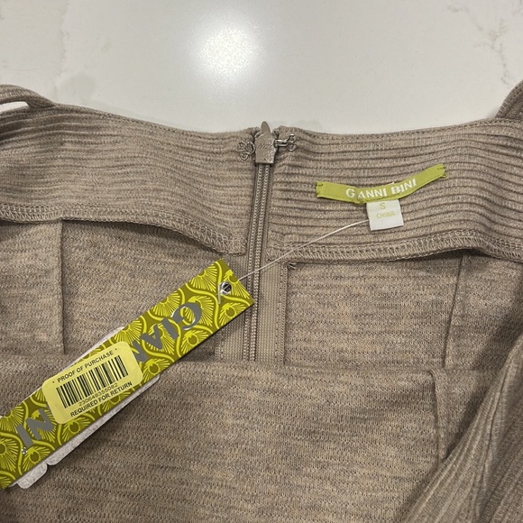 NWT Gianni Bini Julia Khaki Knit Flounce Hem Dress - Picture 4 of 5